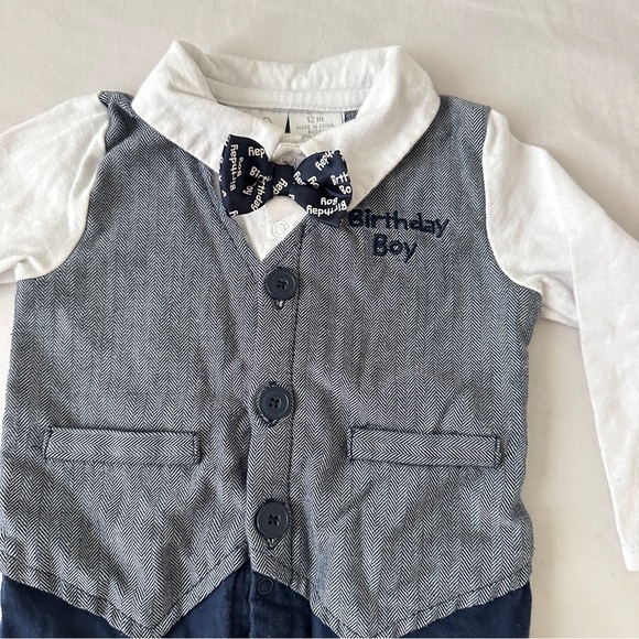 Baby boy One year old outfit onesie - Picture 2 of 3